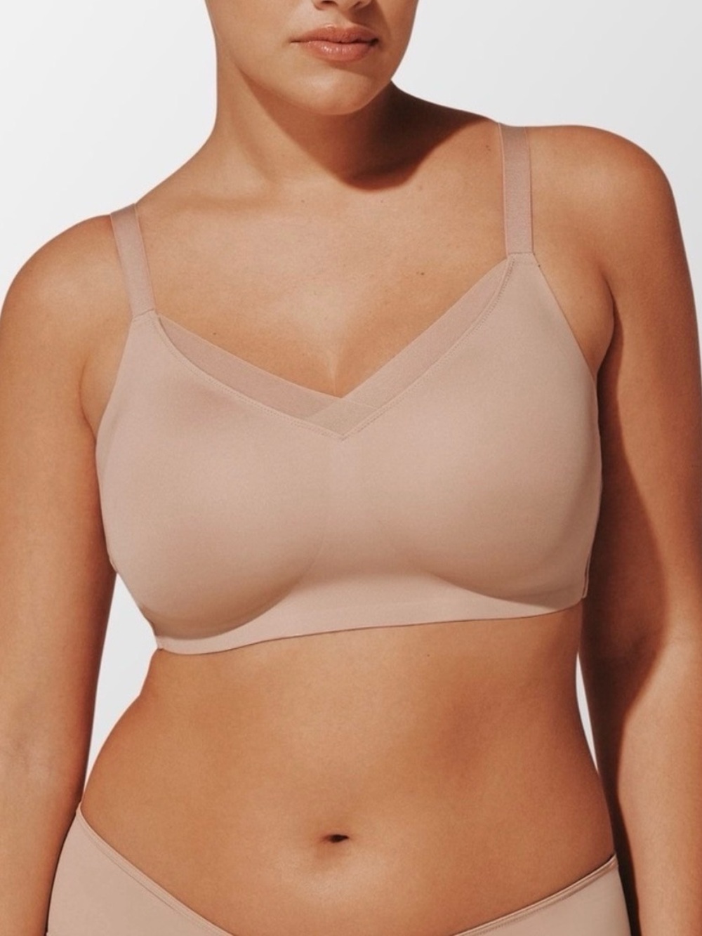 ThirdLove Wireless Crossover Minimizer Bra in Nude Size 46G